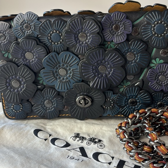 Coach | NWOT 1941 Dinky with Tea Rose Black/Blue/Purple Leather Crossbody #20215 - Picture 5 of 16